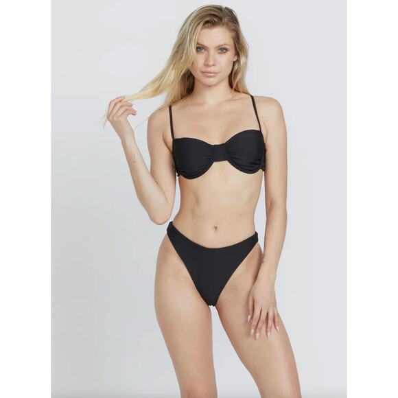 NWT SIMPLY SEAMLESS SKIMPY BIKINI BOTTOM - BLACK SMALL - Picture 1 of 7